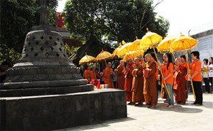First-Theravada-ordination-of-bhikkhunis-in-Indonesia-After-a-Thousand-Years---Google-Docs-1